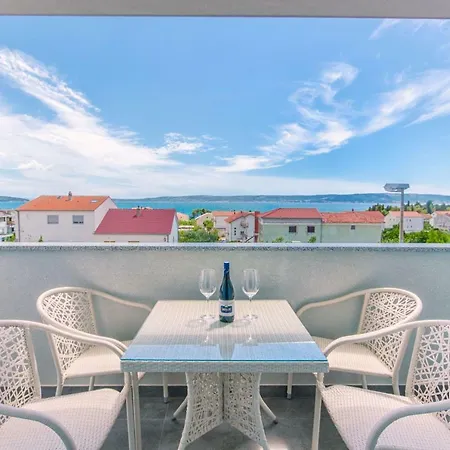 Radic Apartments Kastela Exterior photo